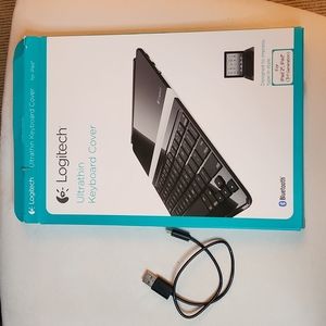 Logitech Ultrathin Keyboard cover - iPad 2 and iPad 3rd/4th generation